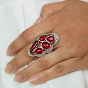 Elegant Silver and Red Gemstone Ring